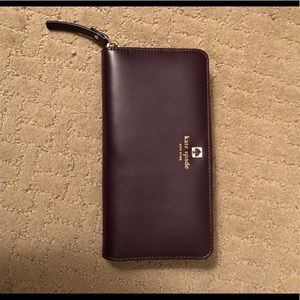 Kate Spade ZIP-around Wallet